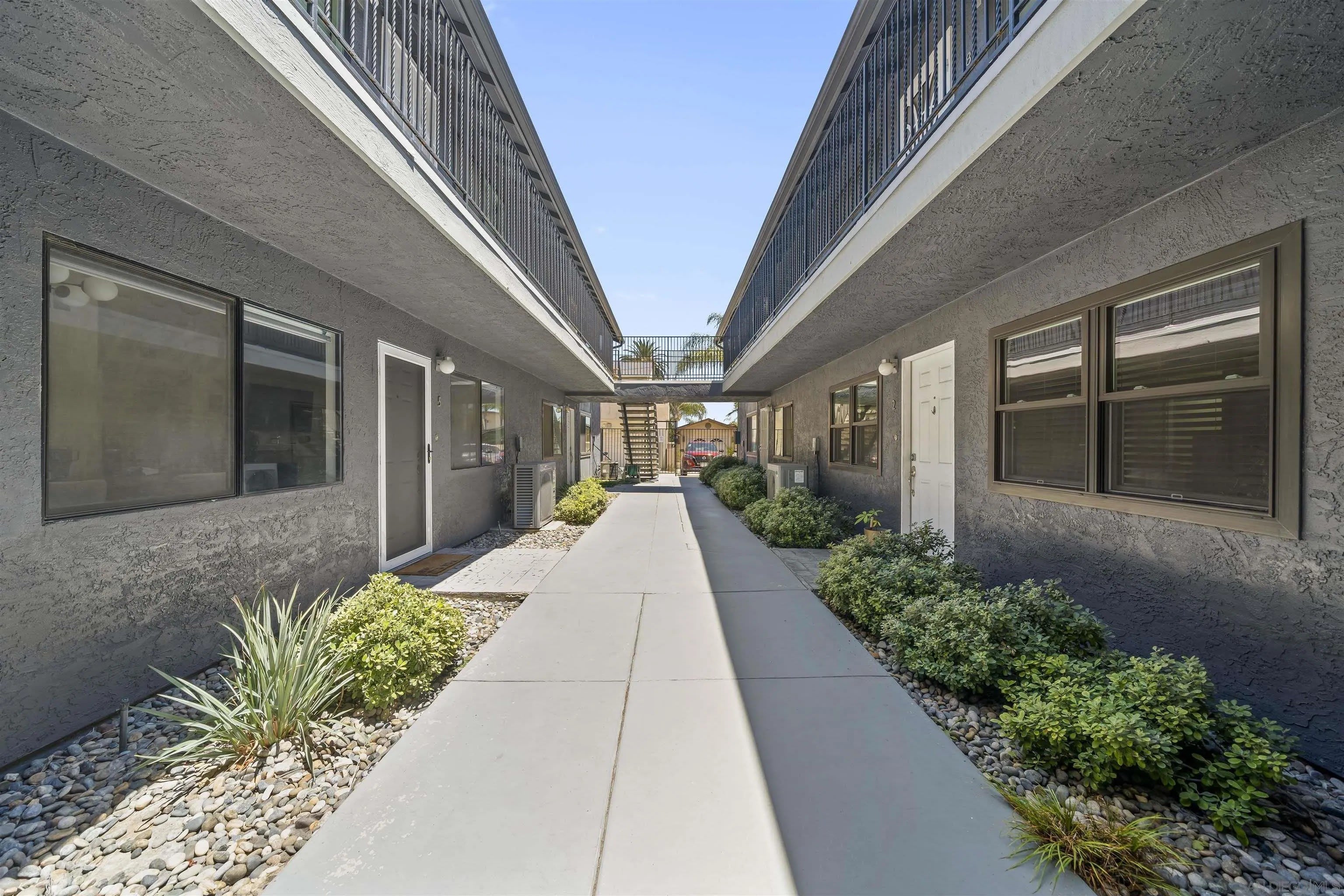 4375 37Th – photo 3