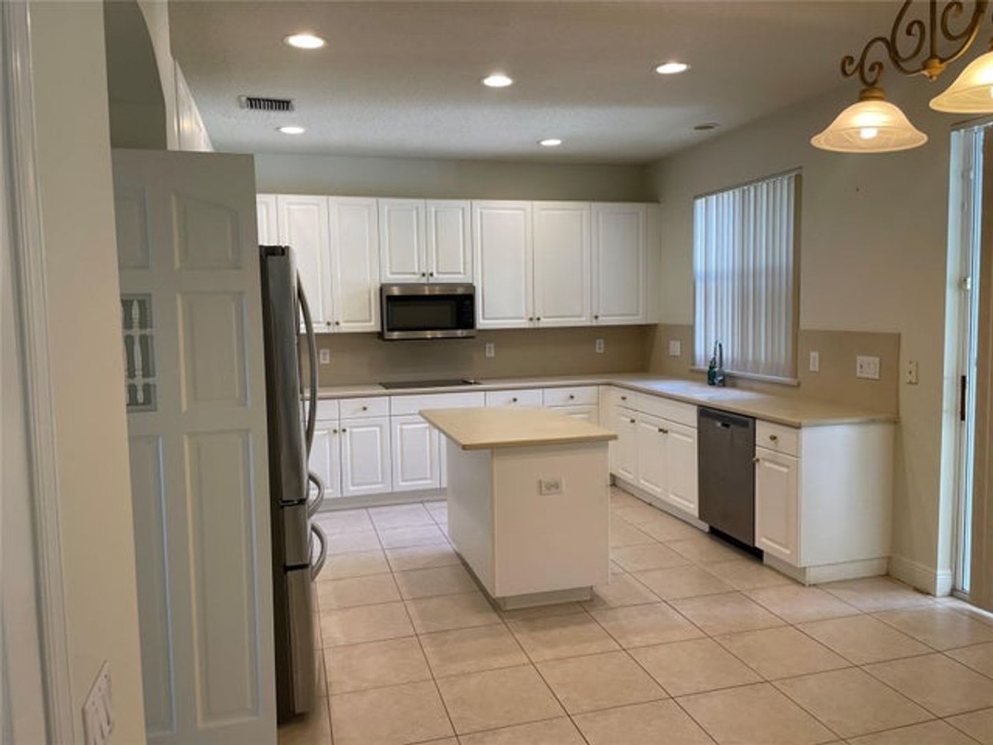 10225 NW 60TH Place, Parkland, FL 33076 – photo 2