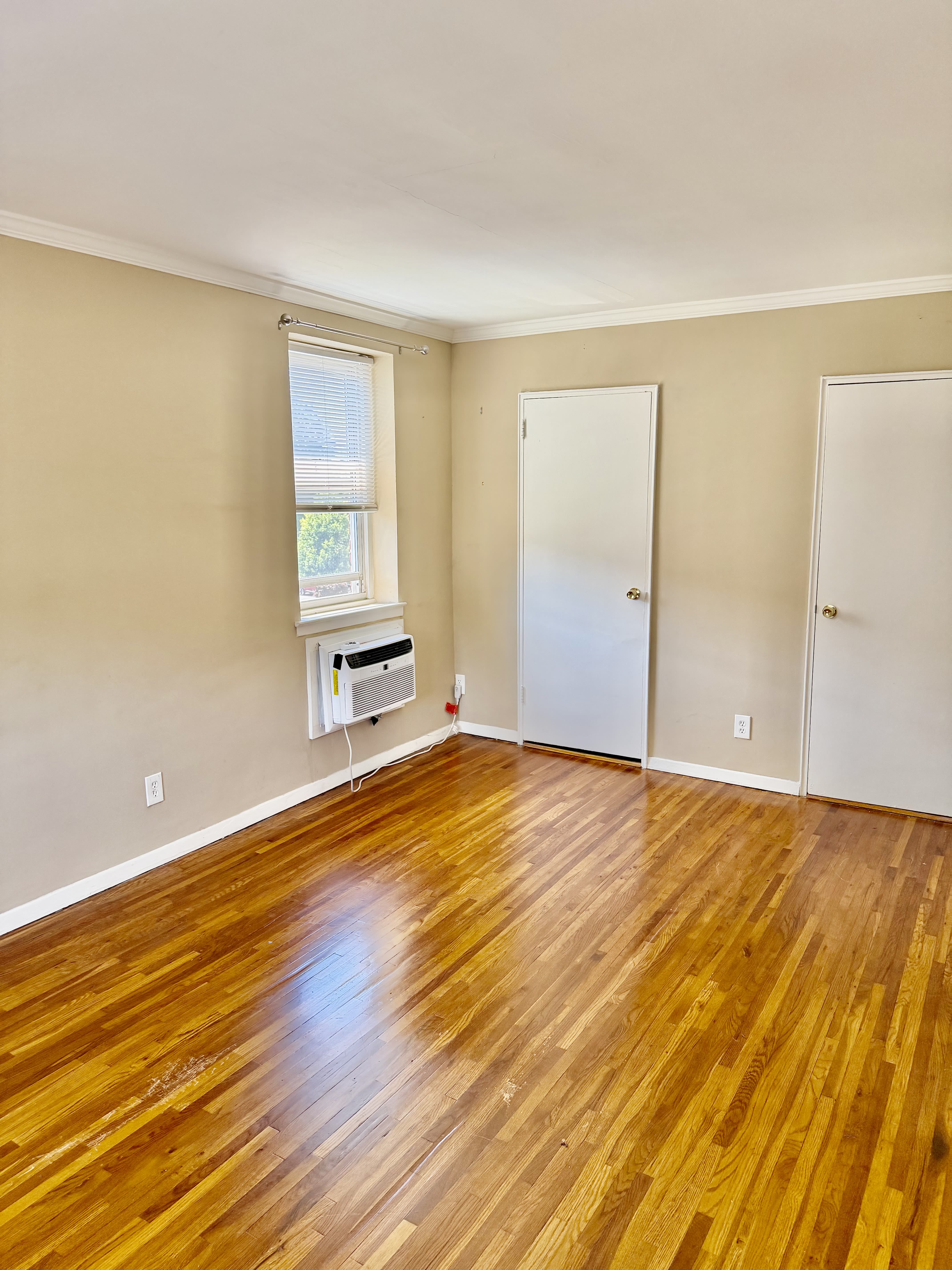 70 Croton Ave – photo 3
