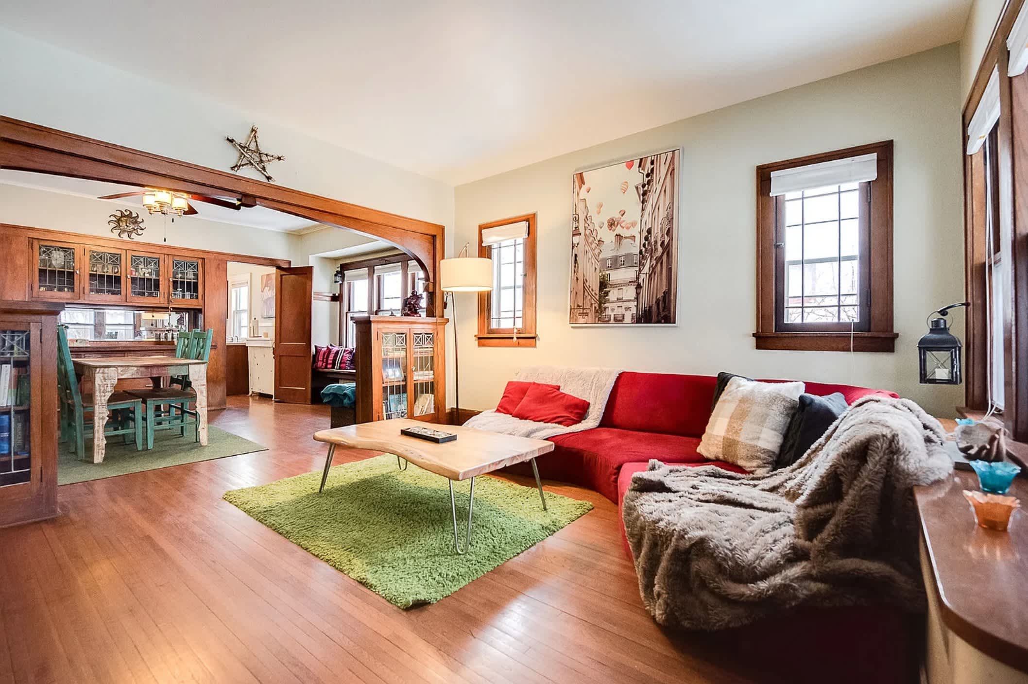 1212 Marshall Avenue – photo 4