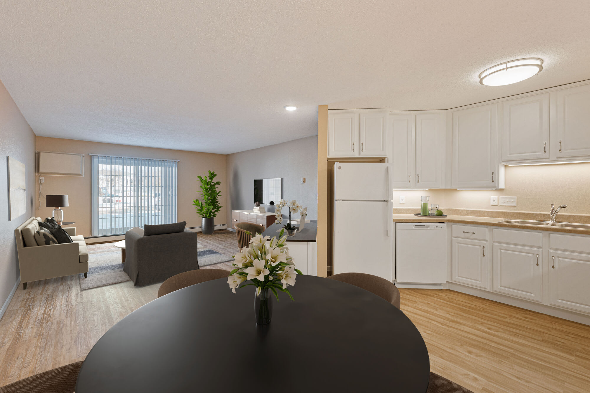Plymouth Ponds Apartments – photo 1