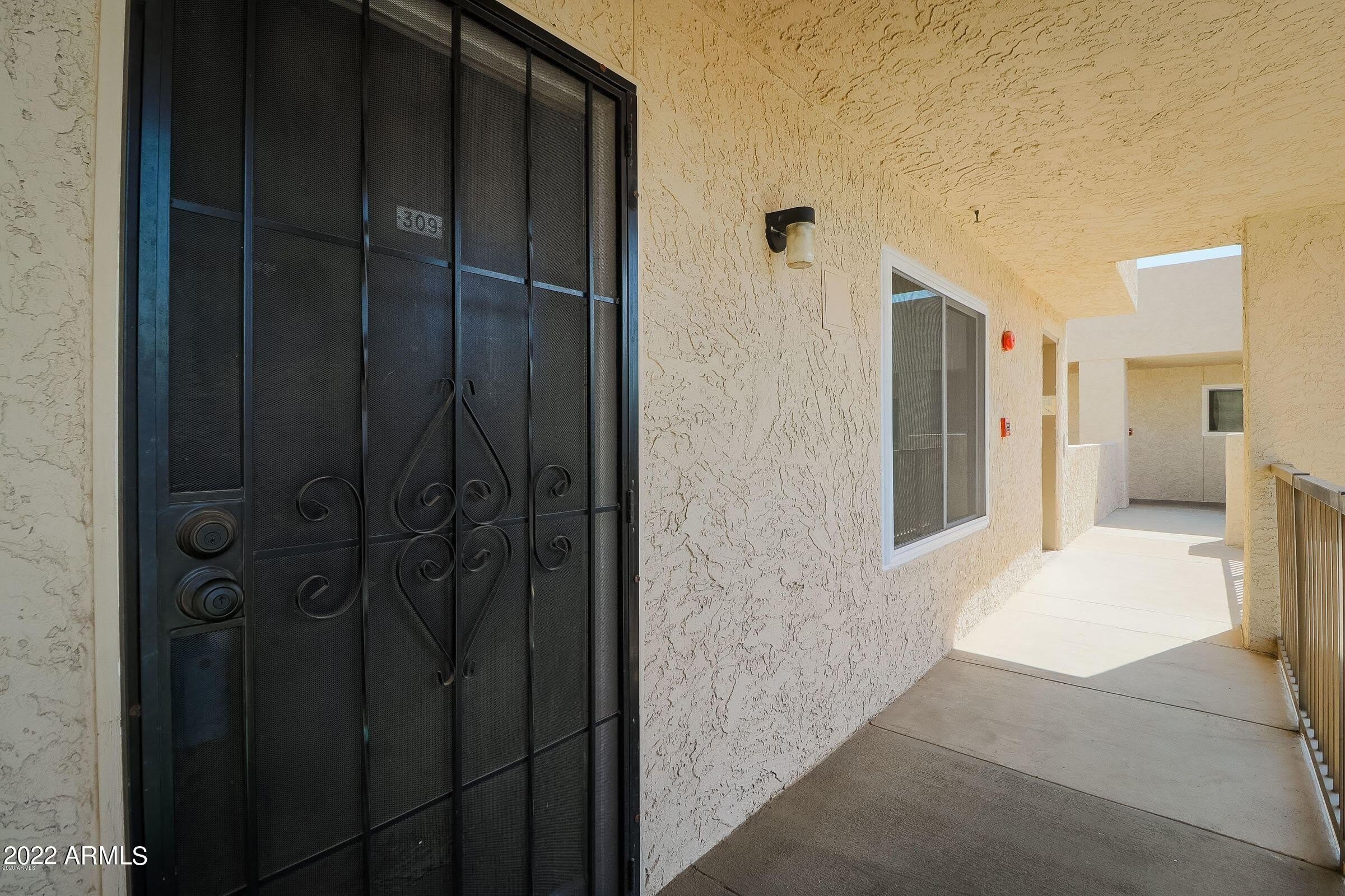 7474 E EARLL Drive – photo 2