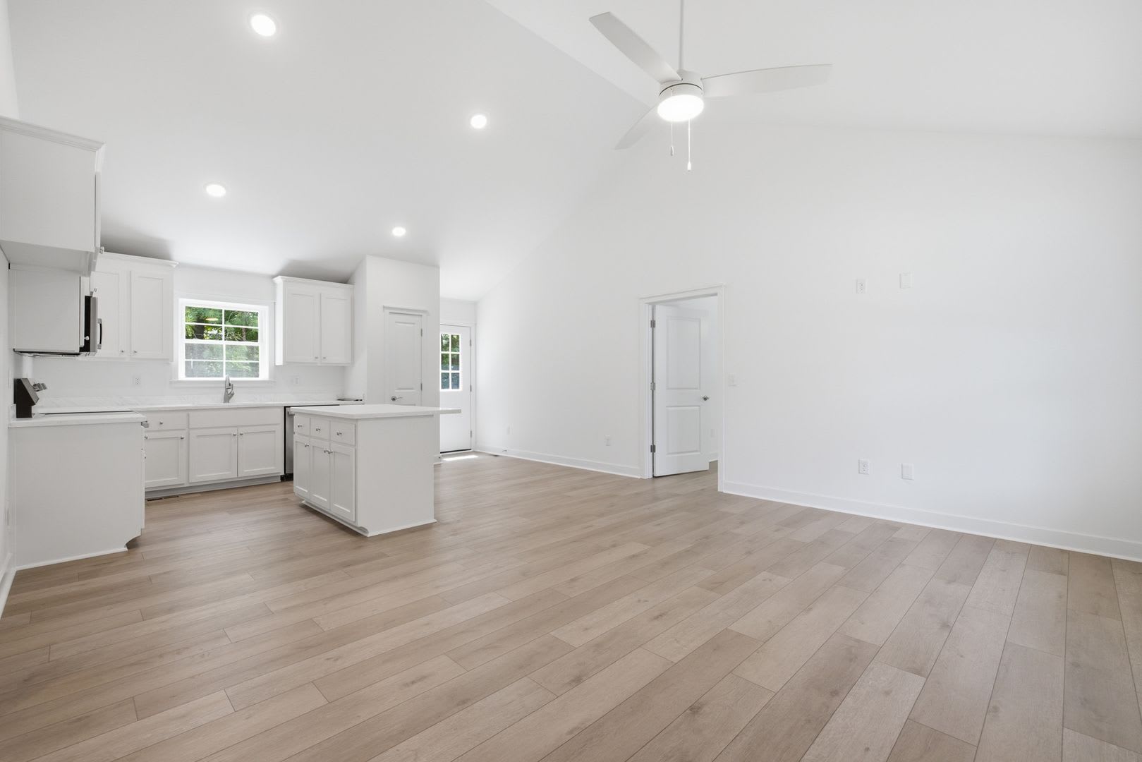 21169 Baileys Lane S Chesterfield Va 23803 – photo 5
