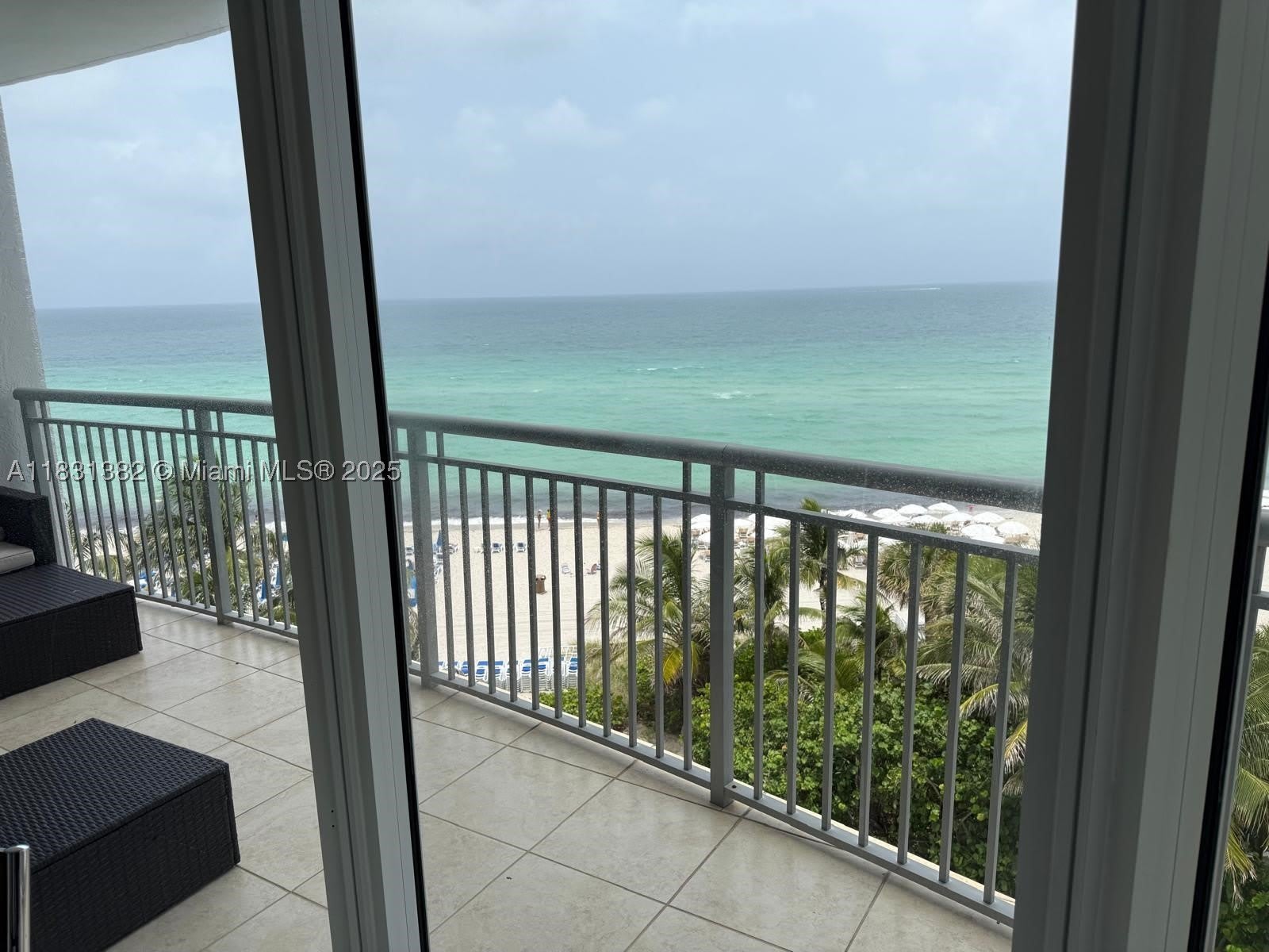 17375 Collins Ave – photo 2
