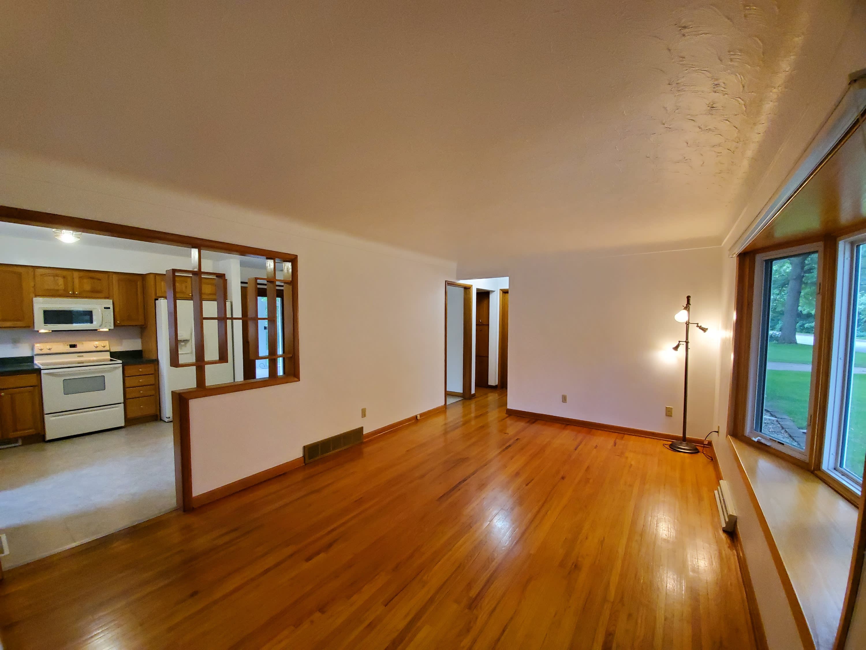 1622 Pin Oak Drive – photo 2