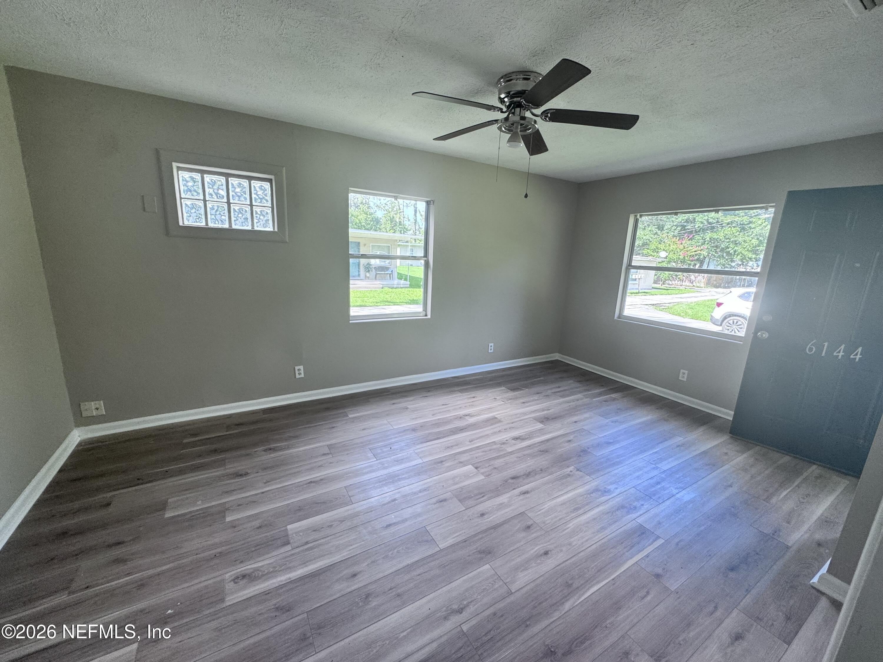 6144 CATOMA Street – photo 2