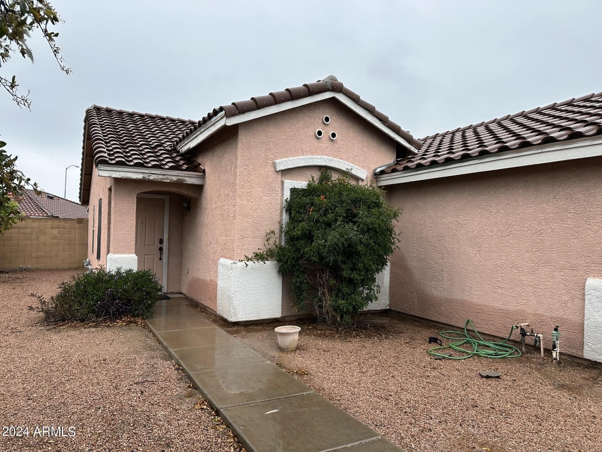 1006 S SLATER – photo 2