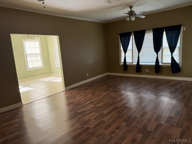 2130 YANCEY Avenue – photo 4