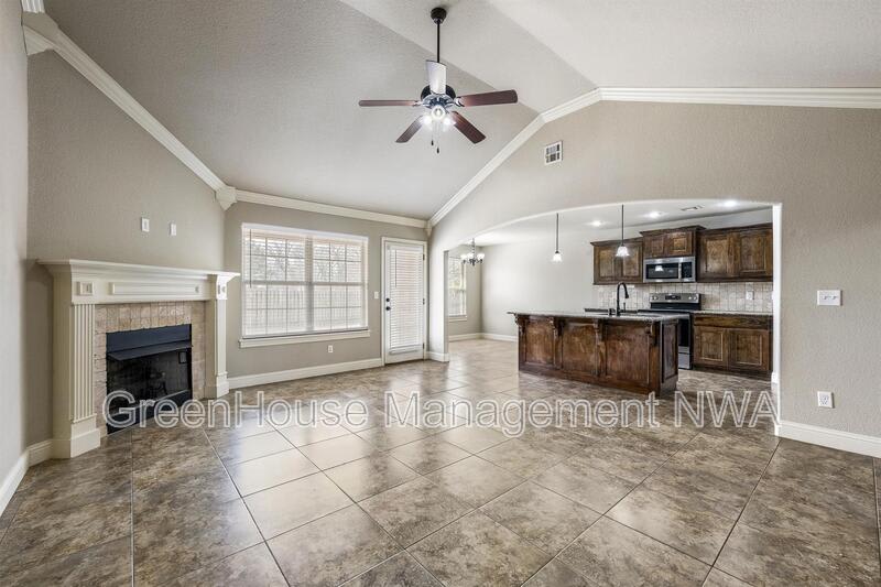 2907 SW Tanglewood Ave – photo 4