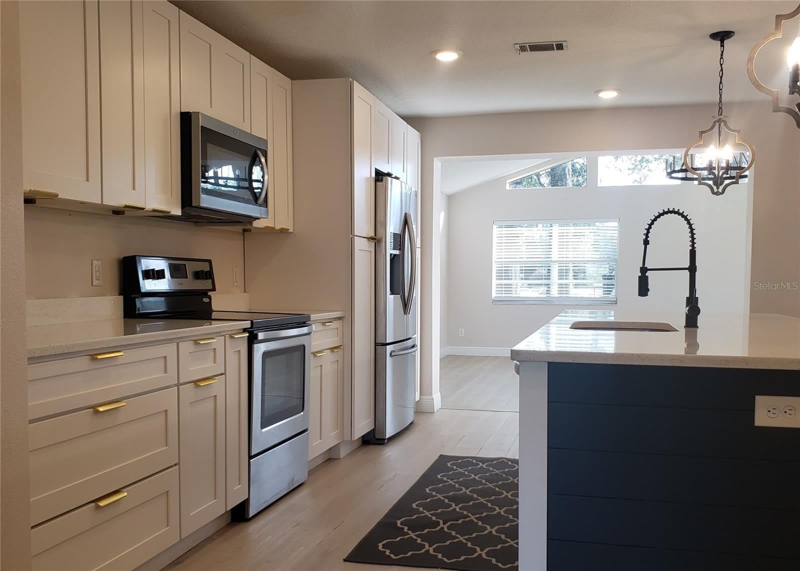 404 King Louis Court – photo 4
