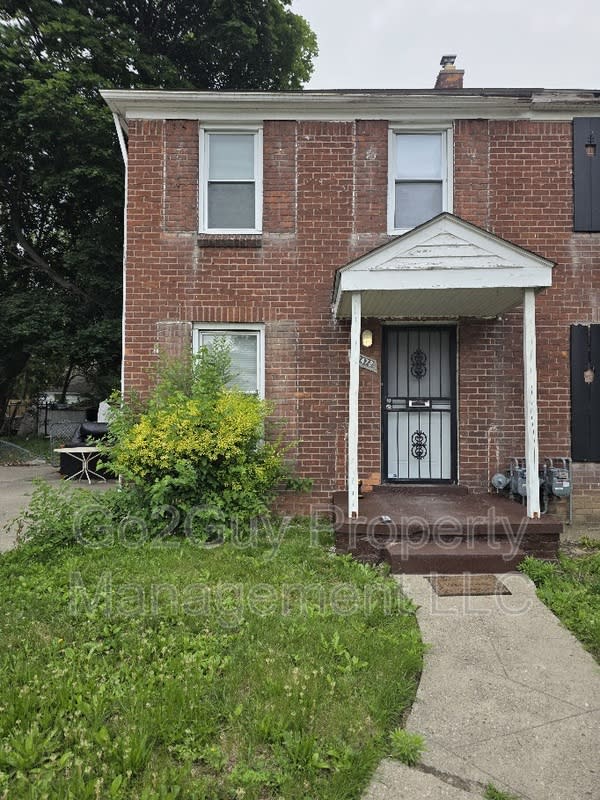 18472 Meyers – photo 1
