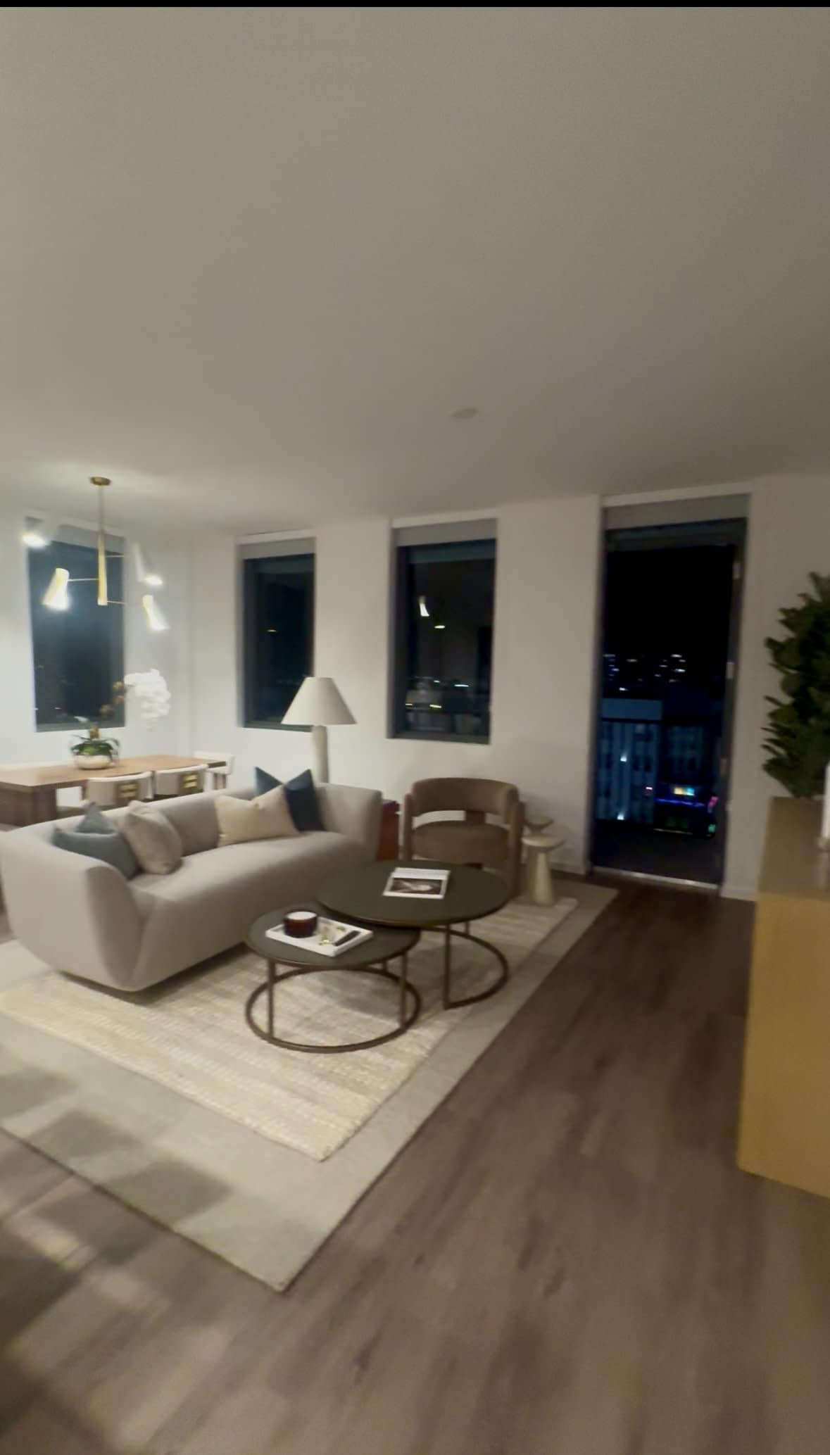 1002 1st Ave N – photo 4