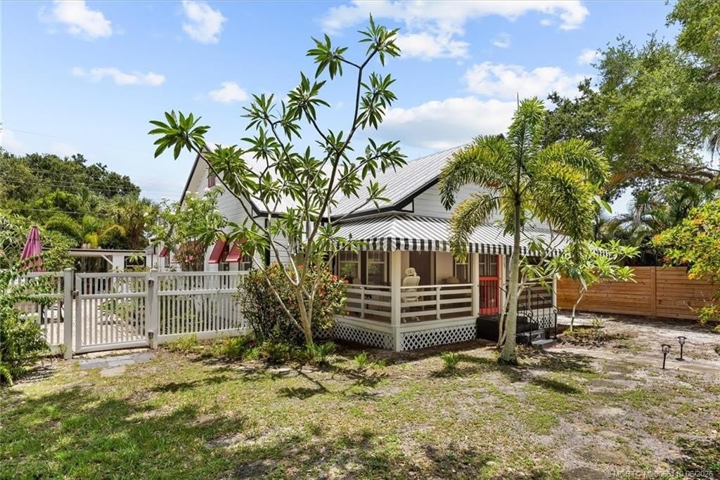705 SE Stypmann Boulevard – photo 4