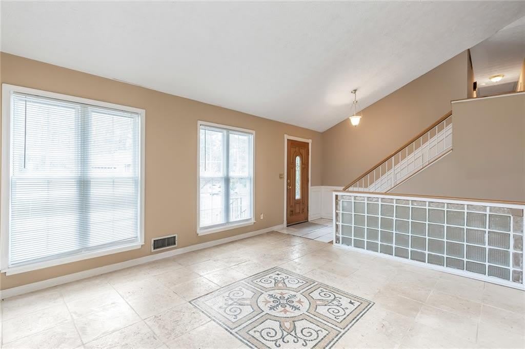131 Arrowood Lane – photo 3
