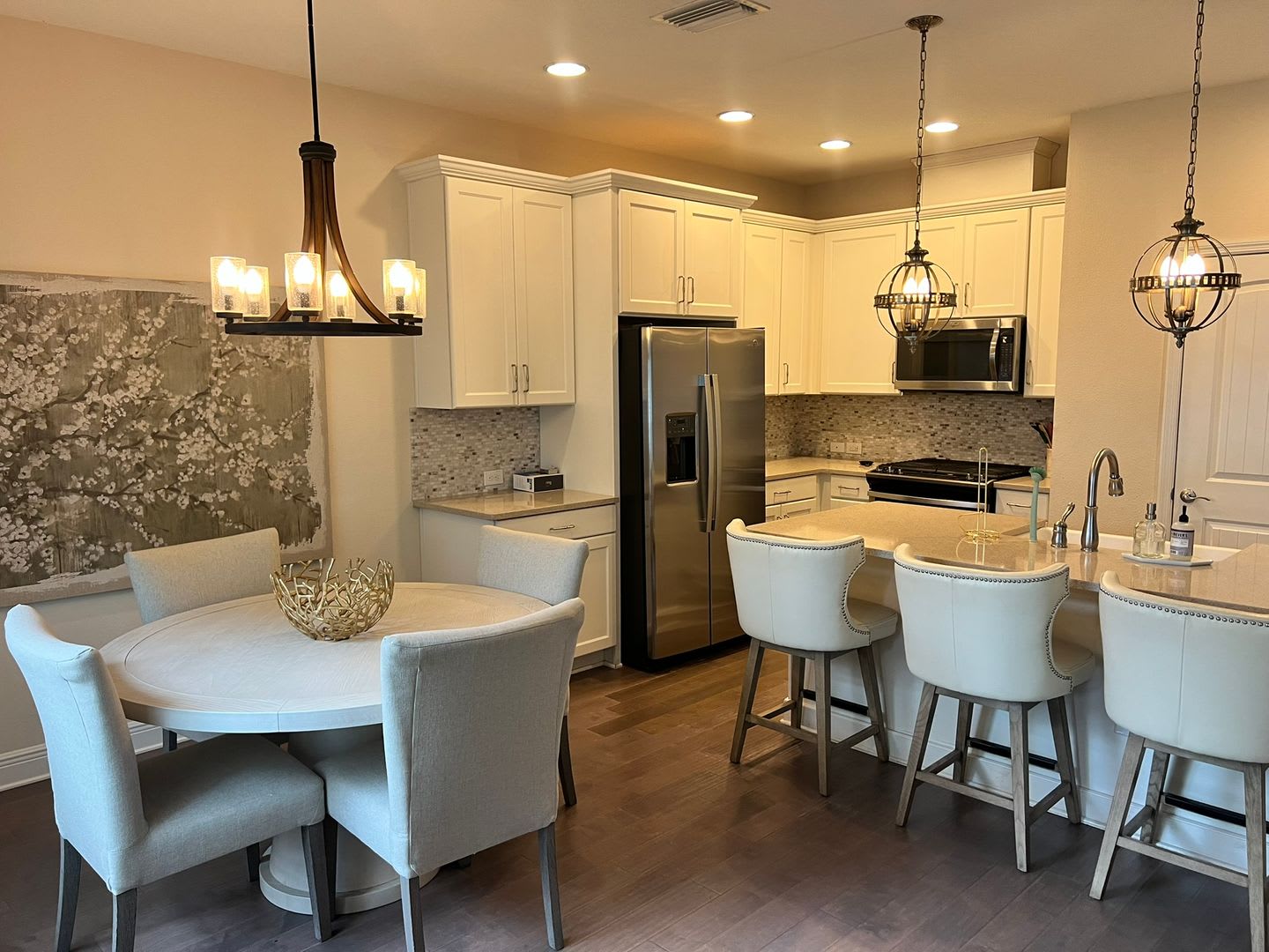 115 N Arrawana Ave #7 – photo 2
