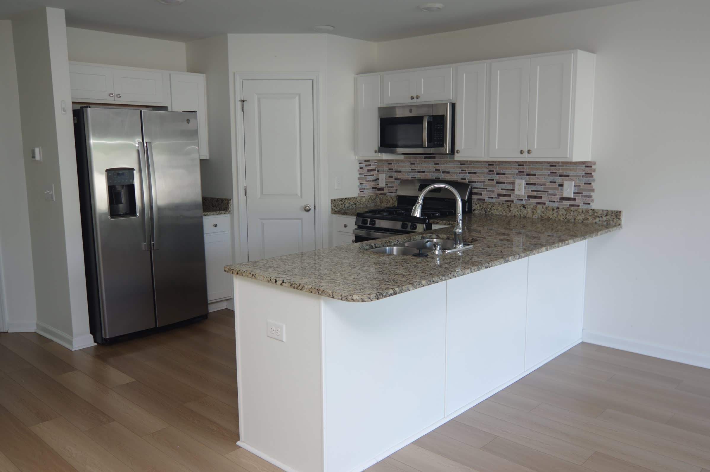 2790 Prince Charles Ct – photo 4
