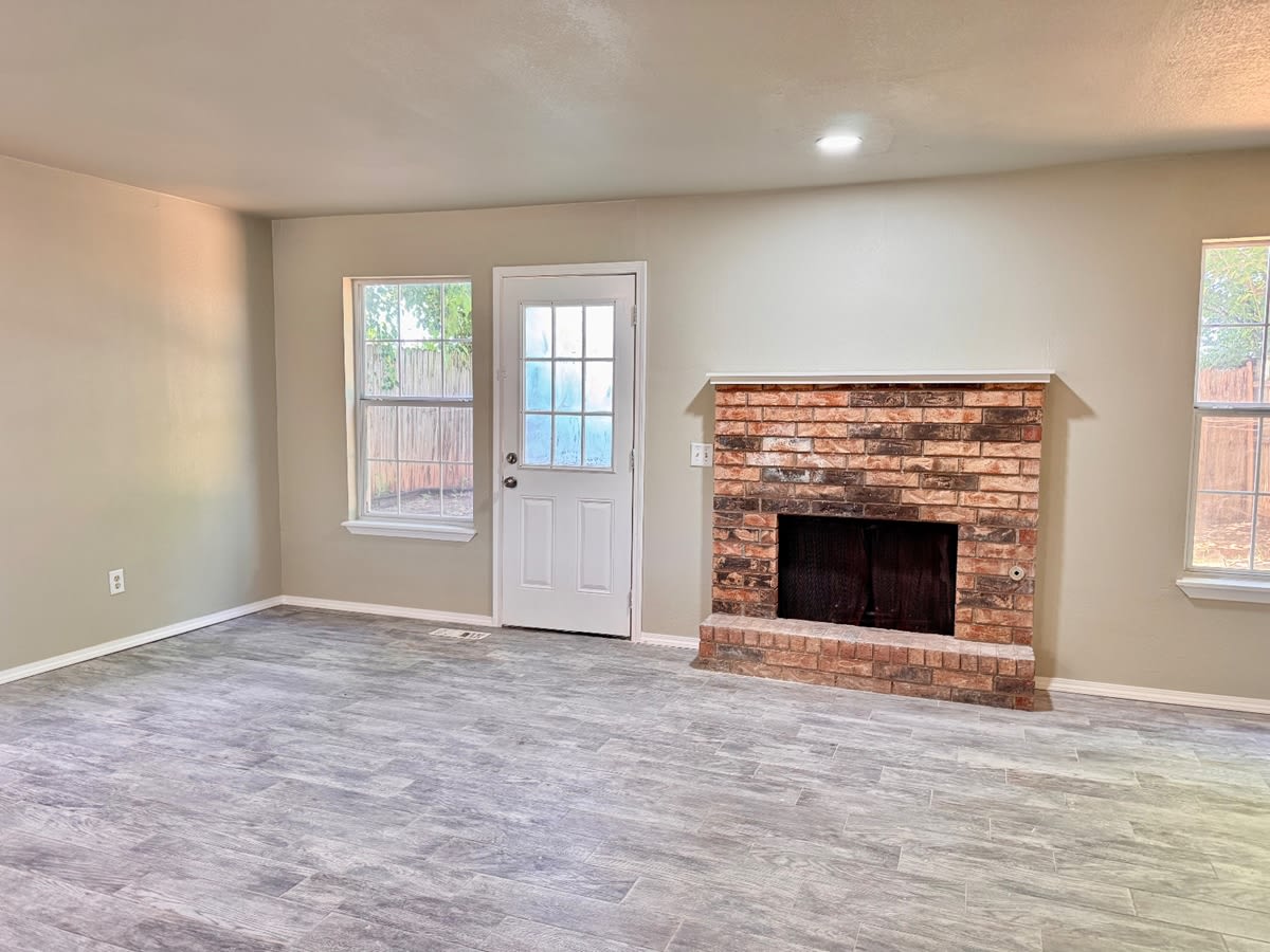 417 Northeast 115th Street – photo 3