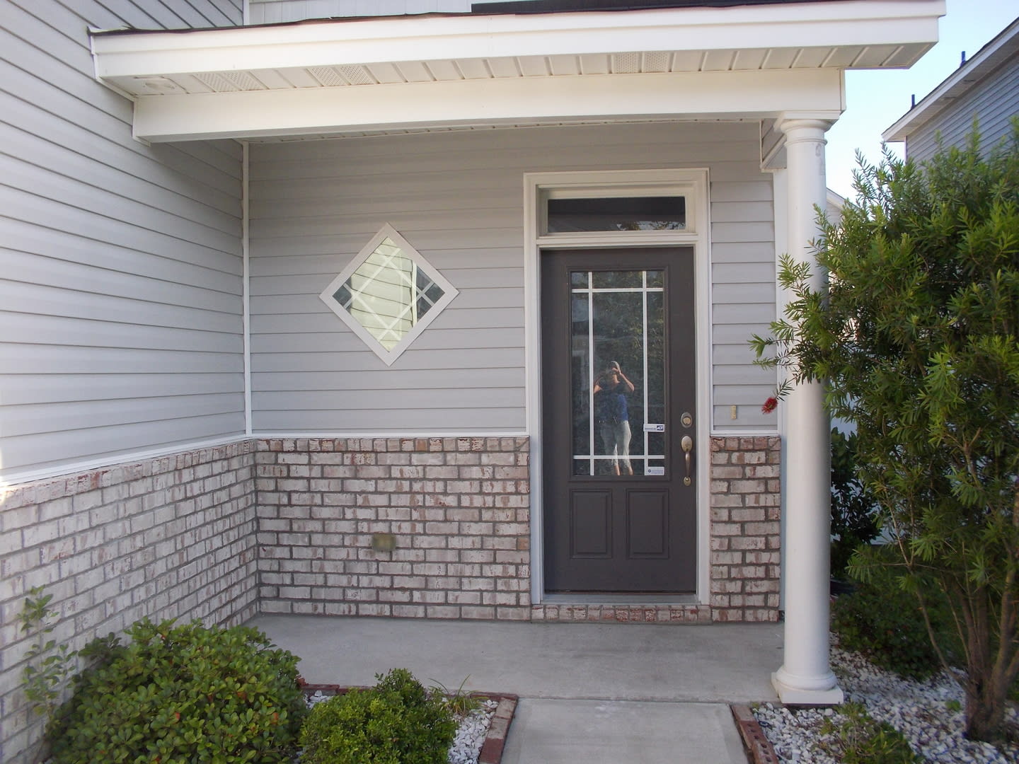 Located in the Heart of Richmond Hill – photo 2