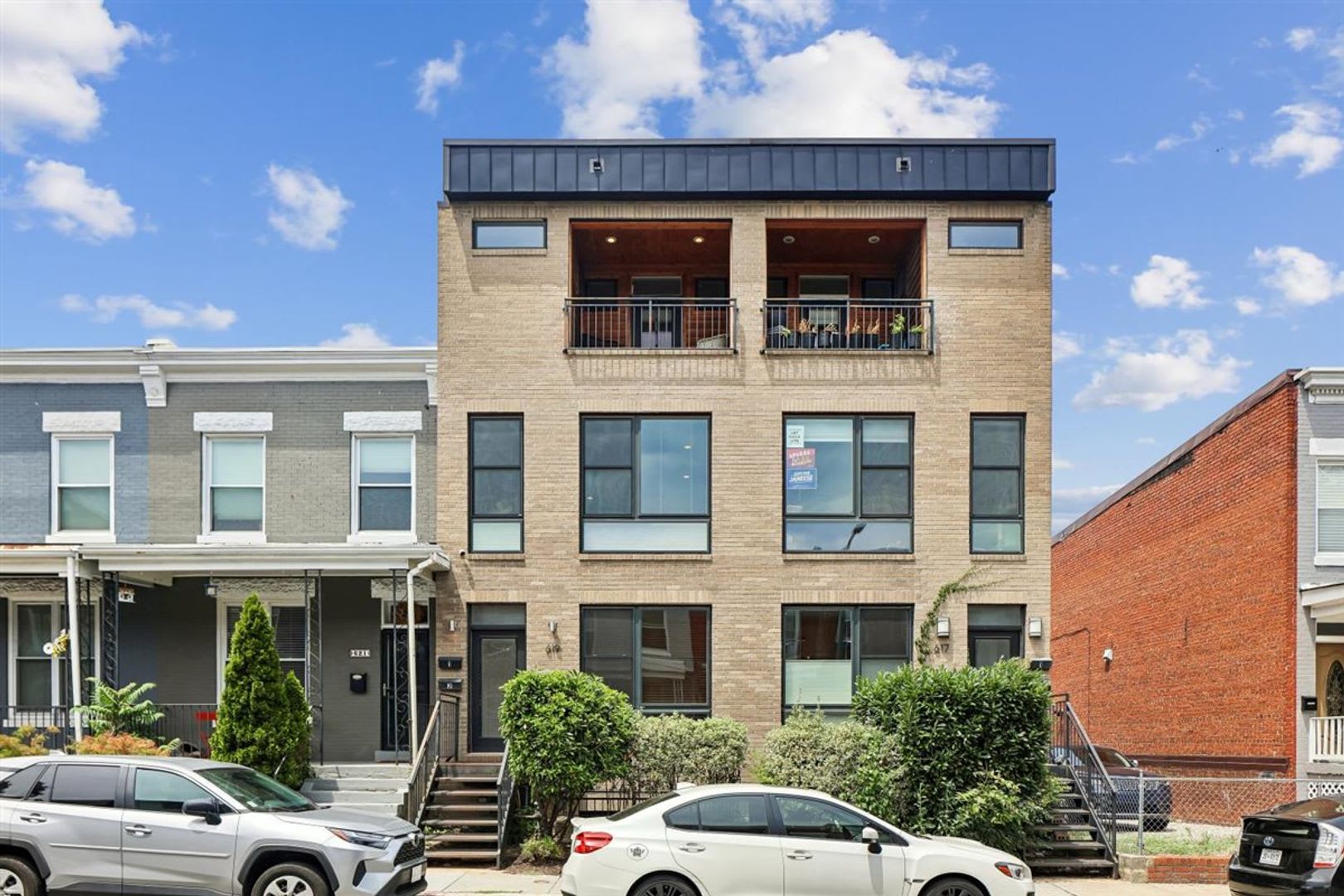 Stunning 2Br 2 5Bth Condo With Rooftop And Reserved Parking Near Howard U – photo 2
