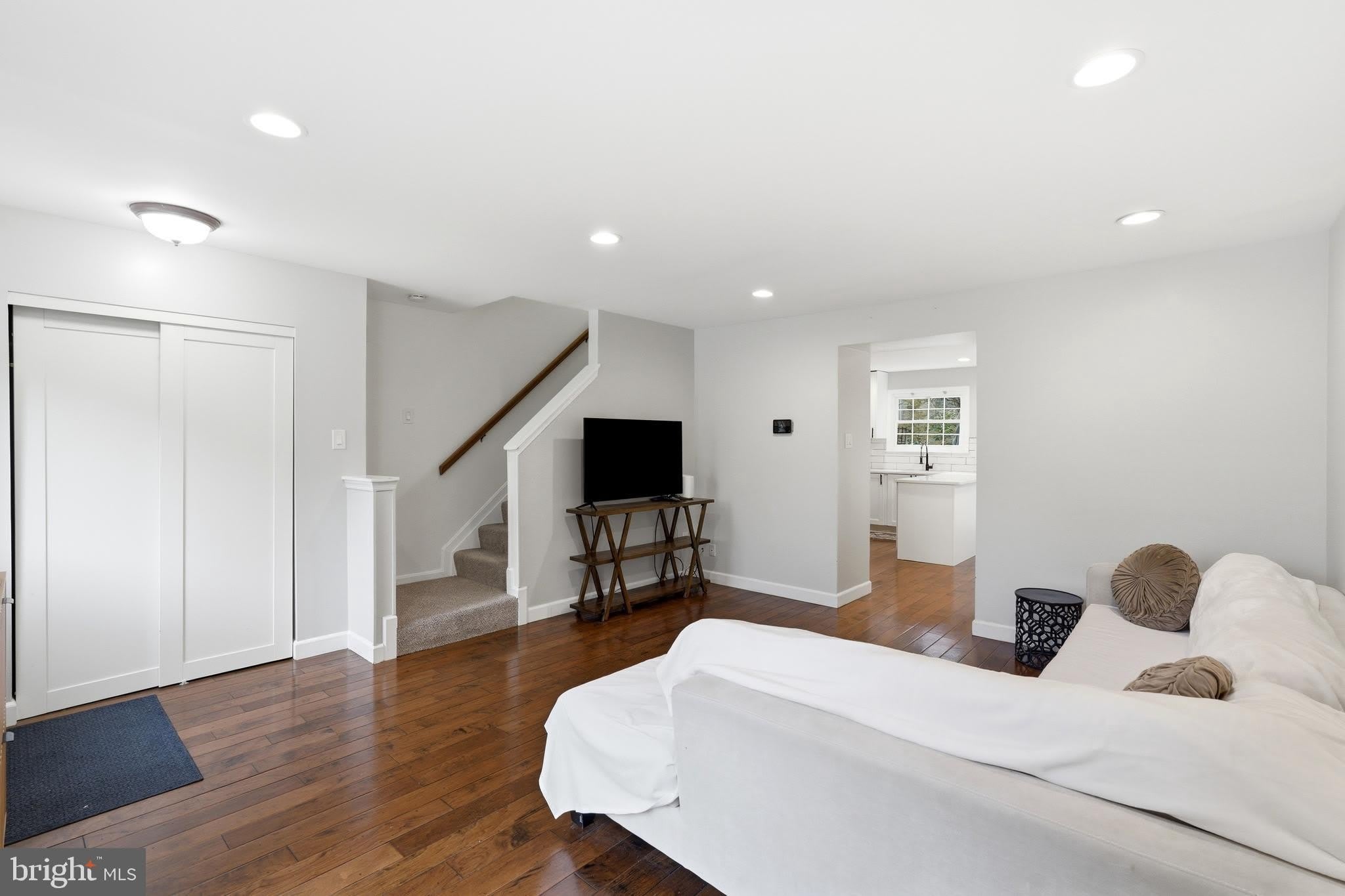 22 HABERSHAM Court – photo 5