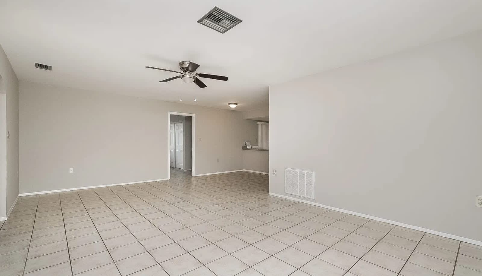 7218 Isle Dr – photo 2