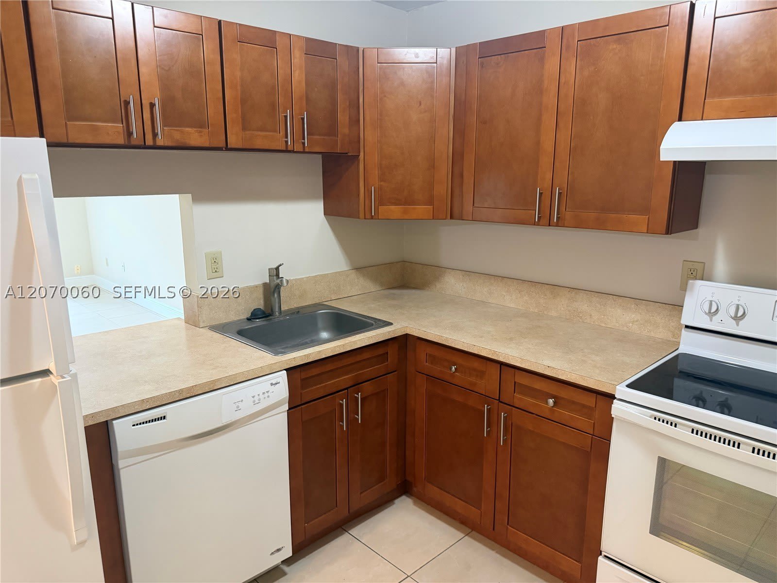 7740 Camino Real – photo 2