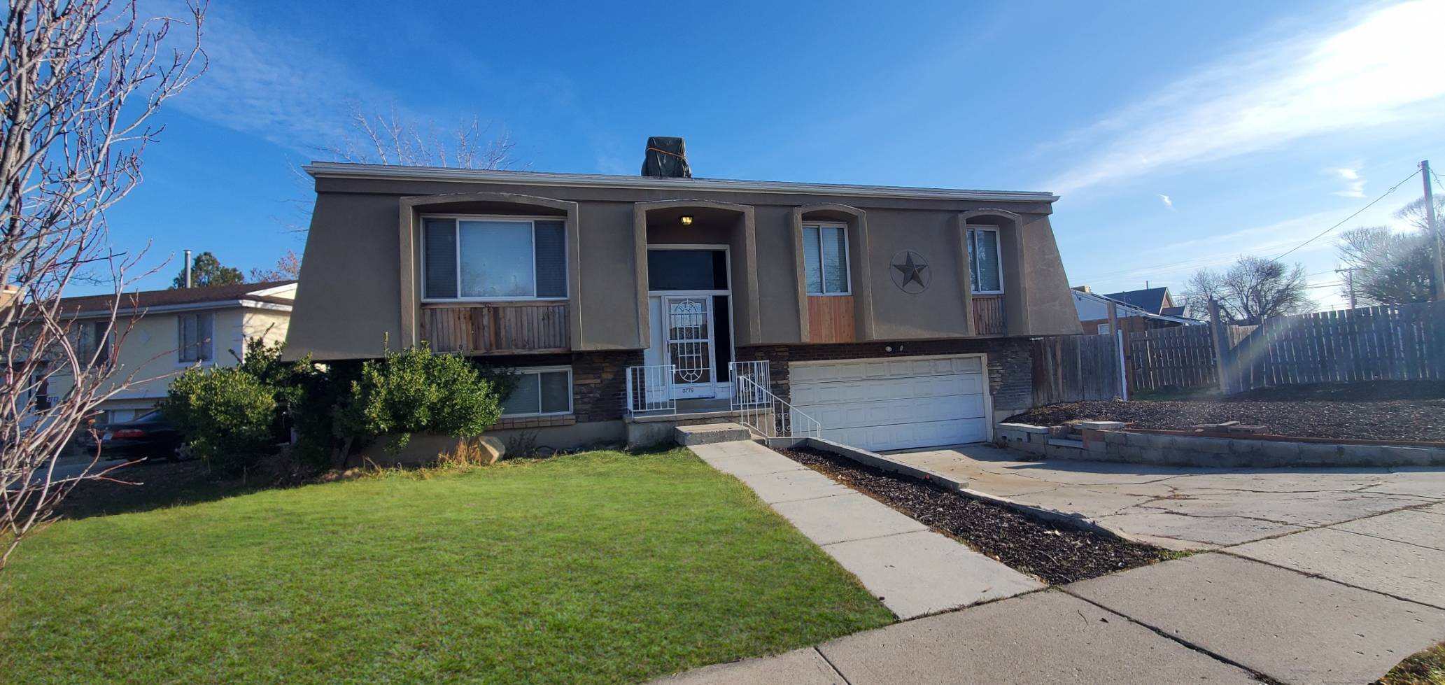 3779 S Oxford Way – photo 1