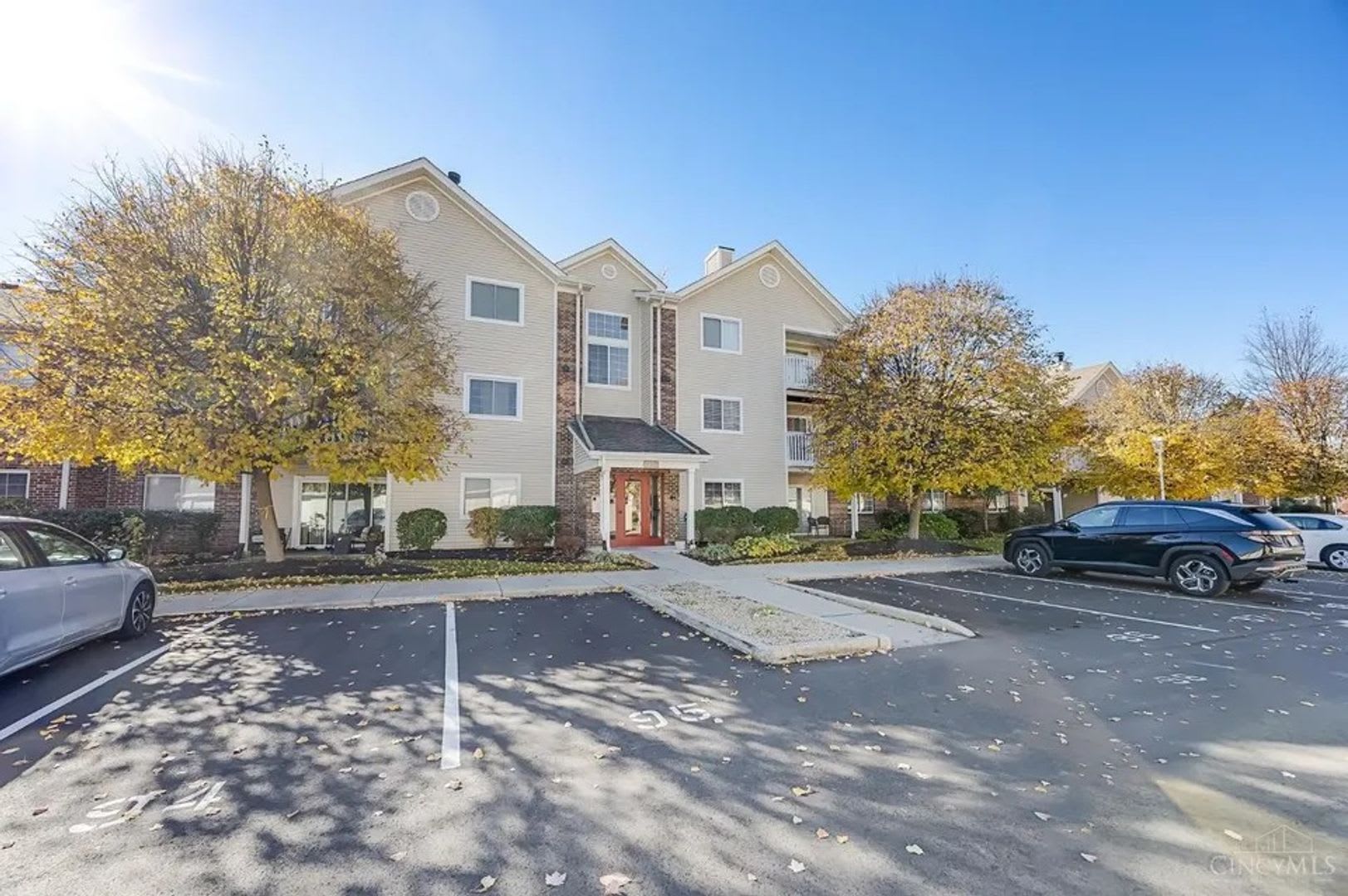 *Move In Special* 2 Bedroom Condo in Loveland – photo 2