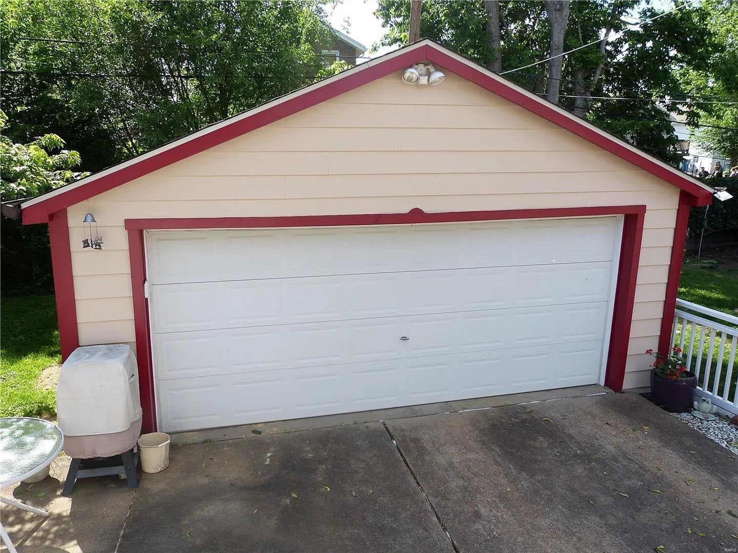 Wilbur Park/ Afton Area Home w/ 2 car garage – photo 4