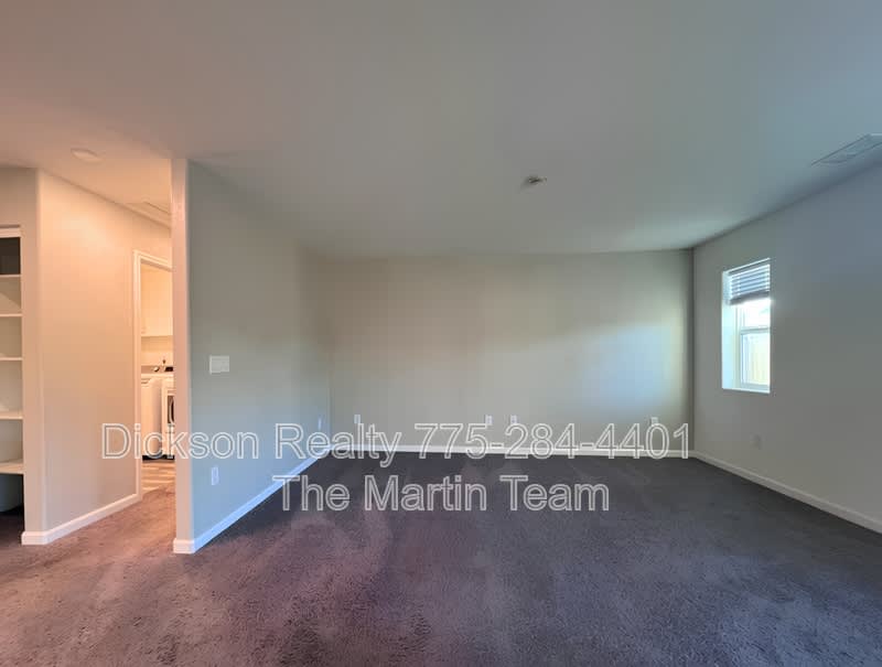 647 Osino Drive – photo 3