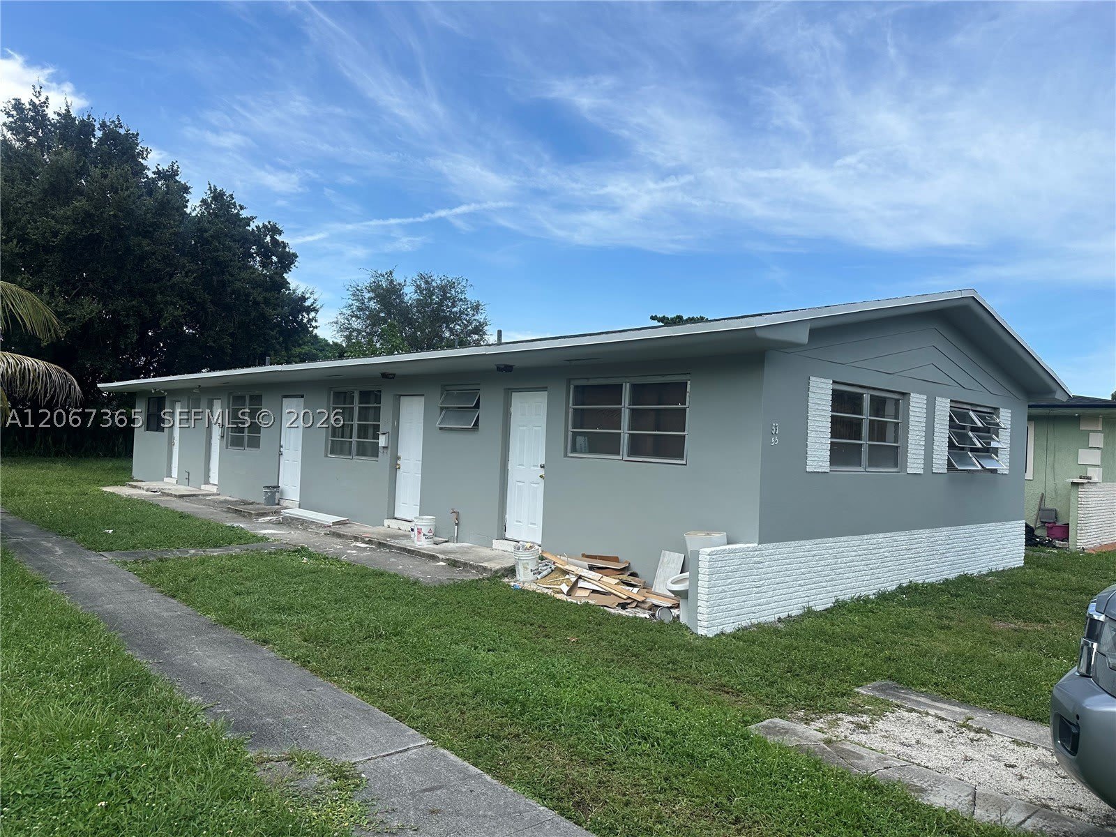 53 NW 169th St – photo 2