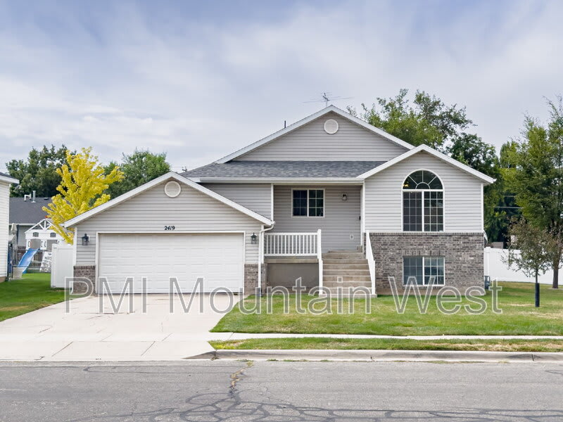 2419 W 1850 N – photo 1