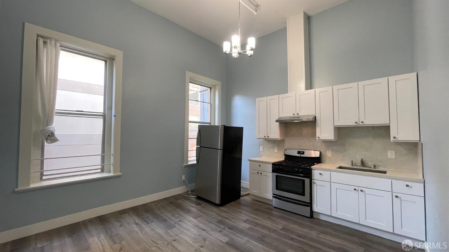 375 12th Street – photo 3