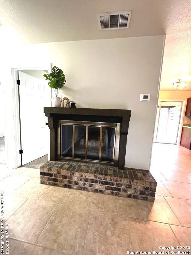 11619 HONEY GROVE ST – photo 3