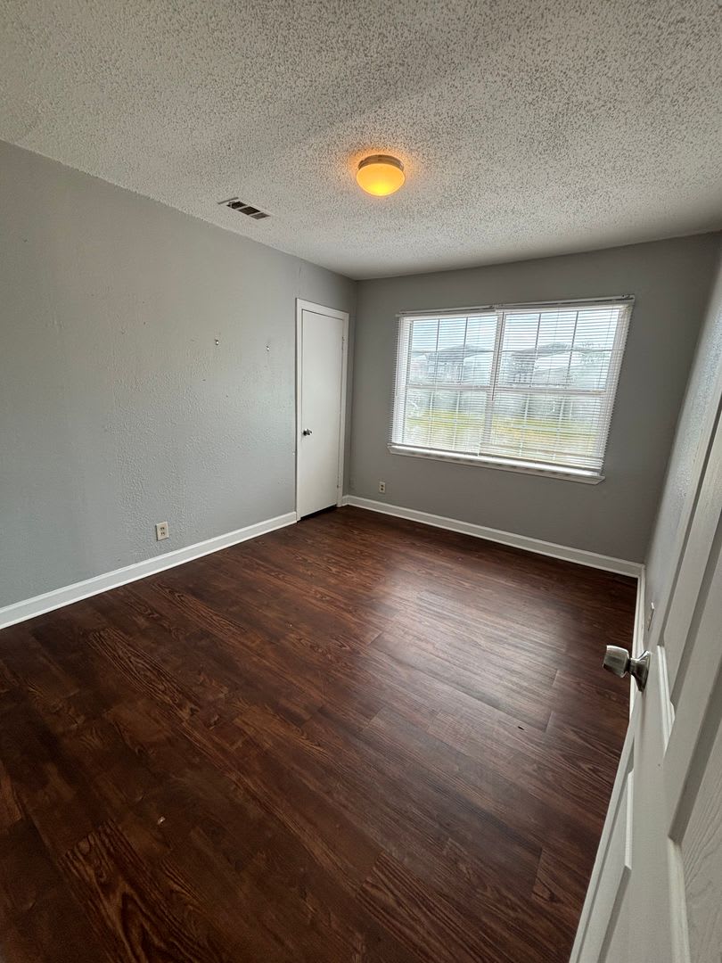Gorgeous 3 Bedroom Home in Bossier – photo 4