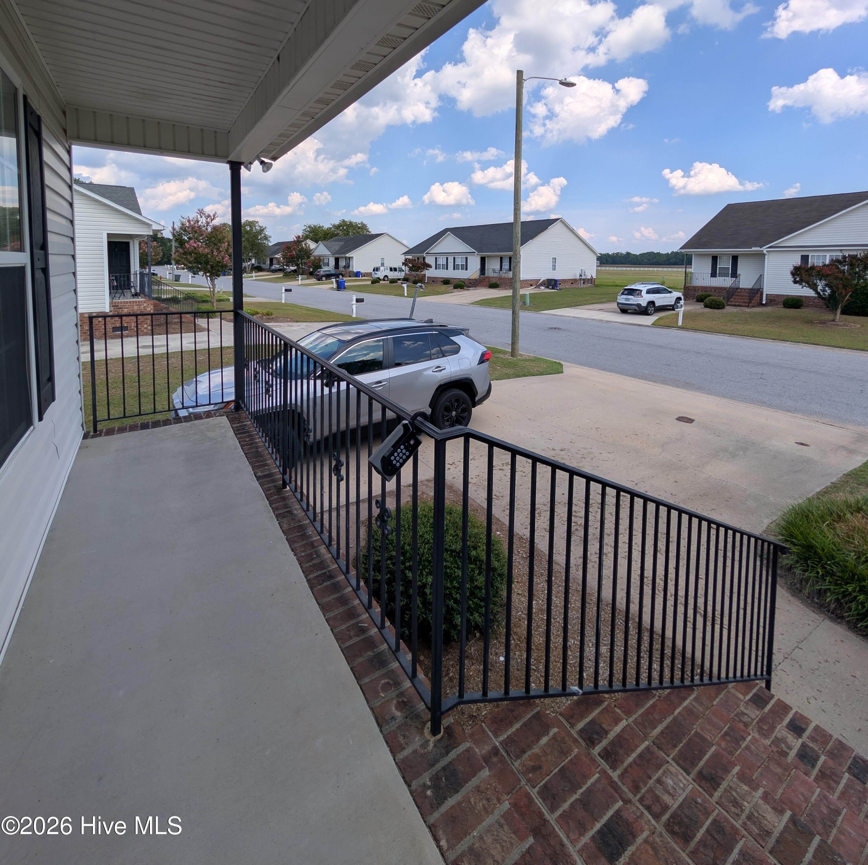 5115 Deveron Street – photo 2