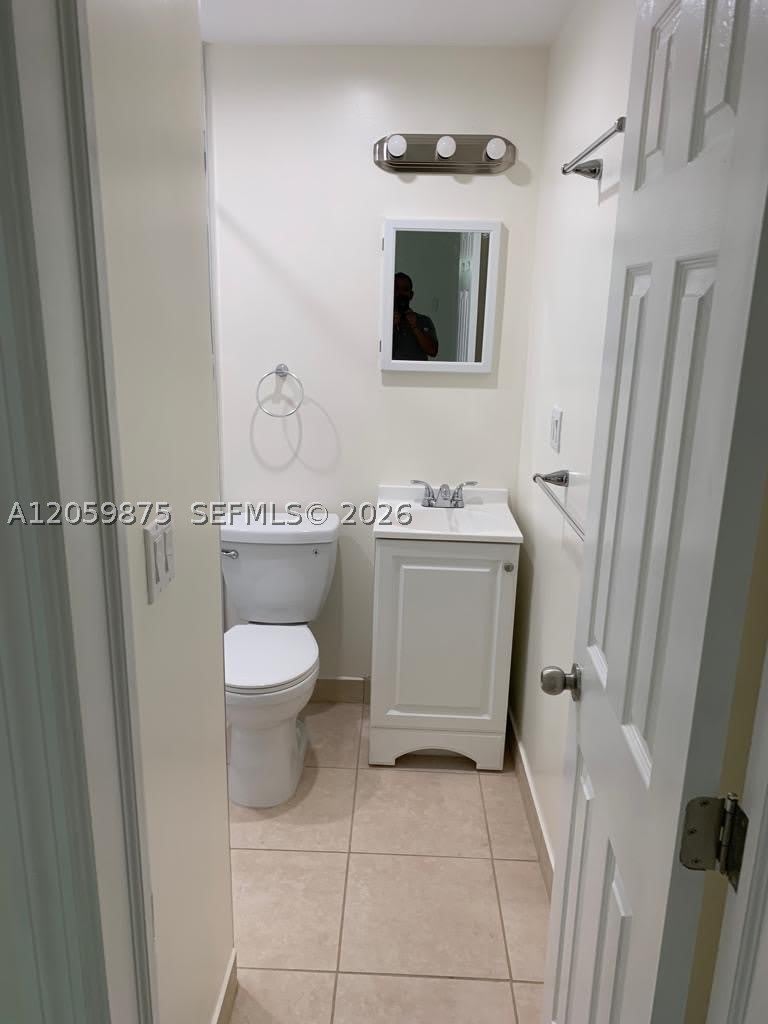 1471 NE 170th St – photo 1
