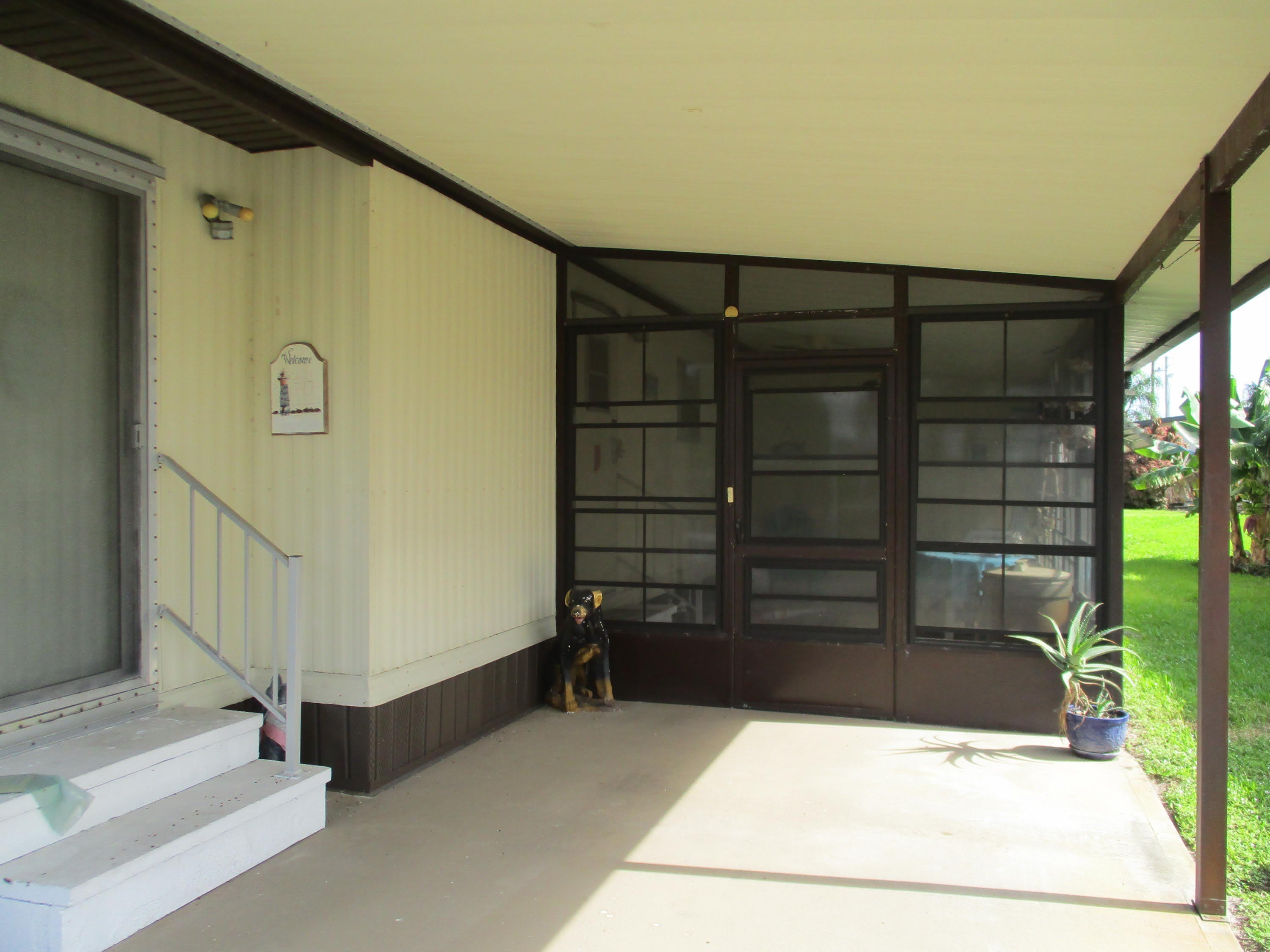 7915 Se Independence Avenue – photo 2