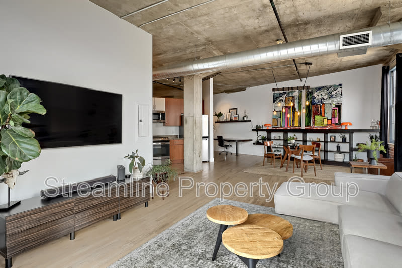 2500 walnut st – photo 2