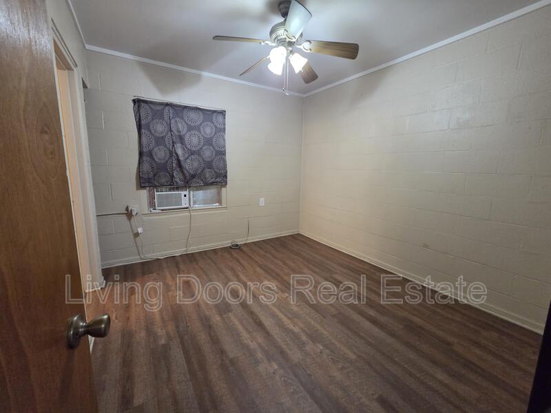 4119 S 46th St. – photo 5
