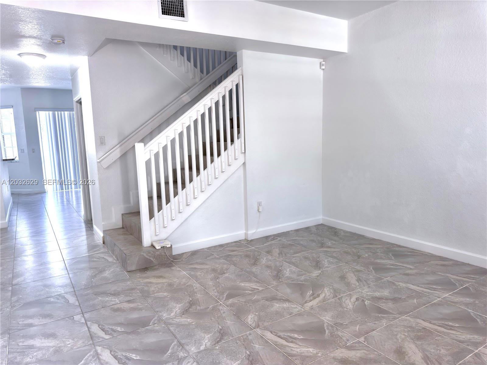 7905 Southwest 120th Avenue – photo 2
