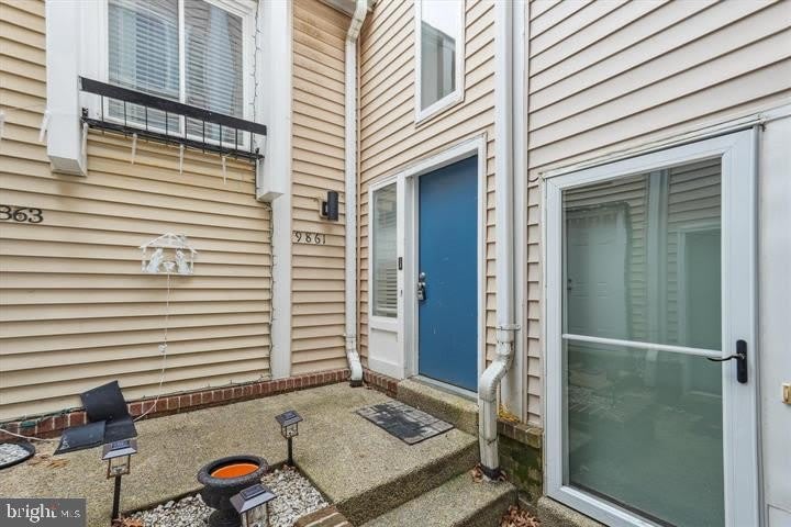 9861 LAKE SHORE Drive – photo 2
