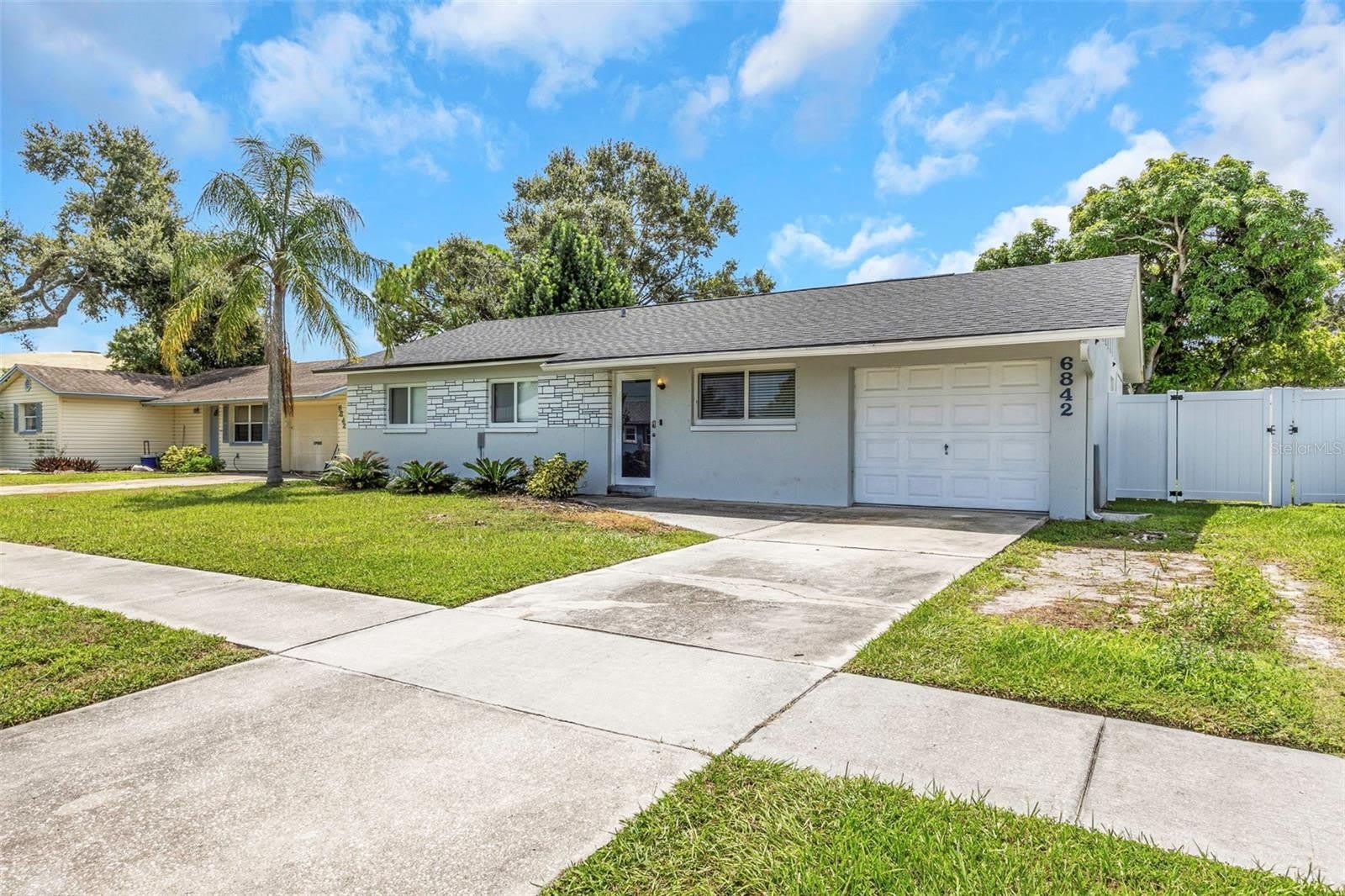 6842 62ND Avenue N – photo 3