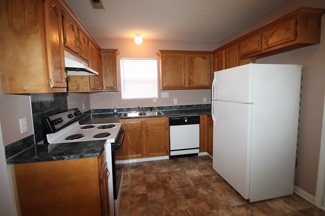 Exclusively Offered by Muse Realty, LLC – photo 3