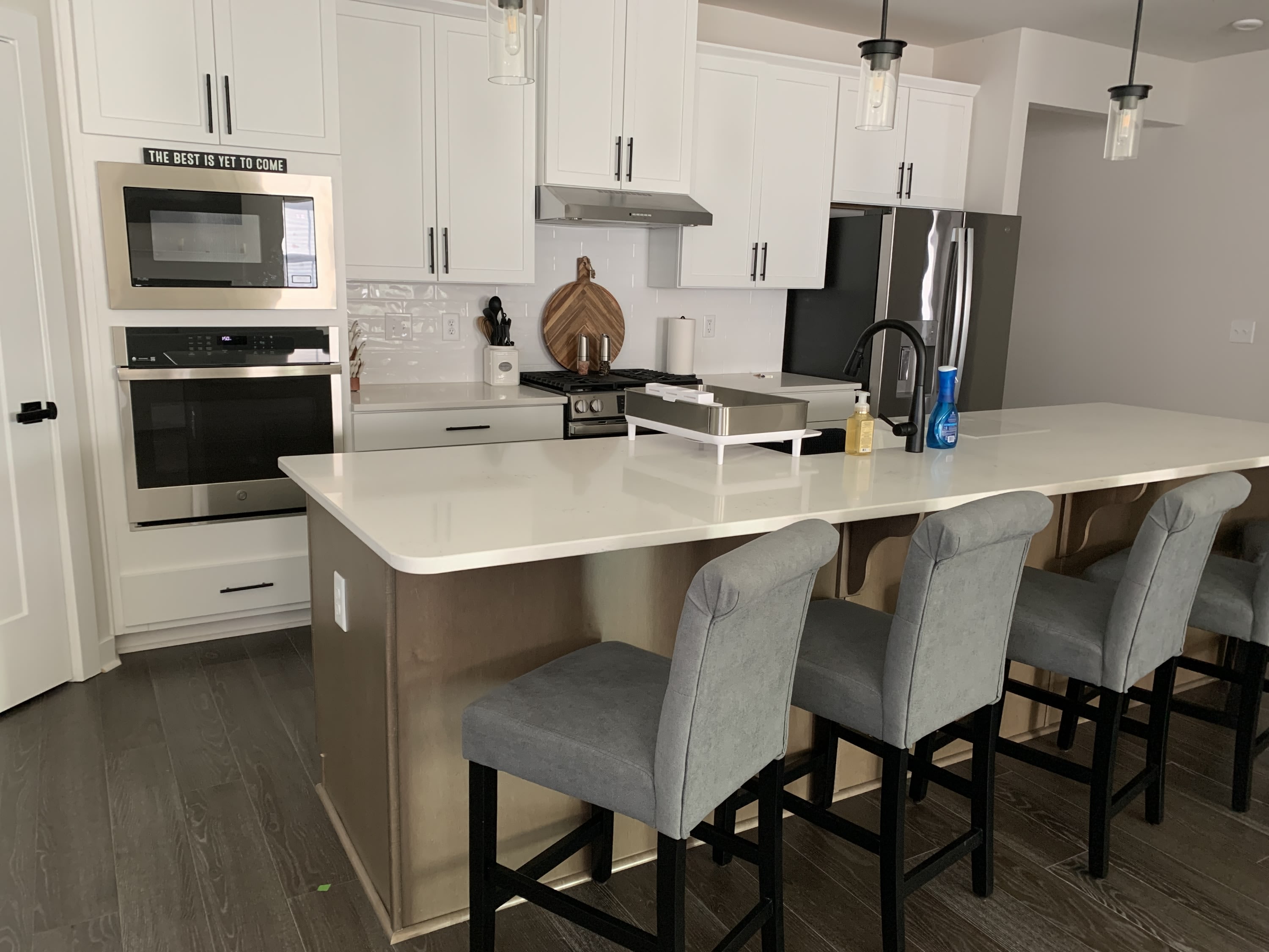 2325 Hazel Way – photo 3