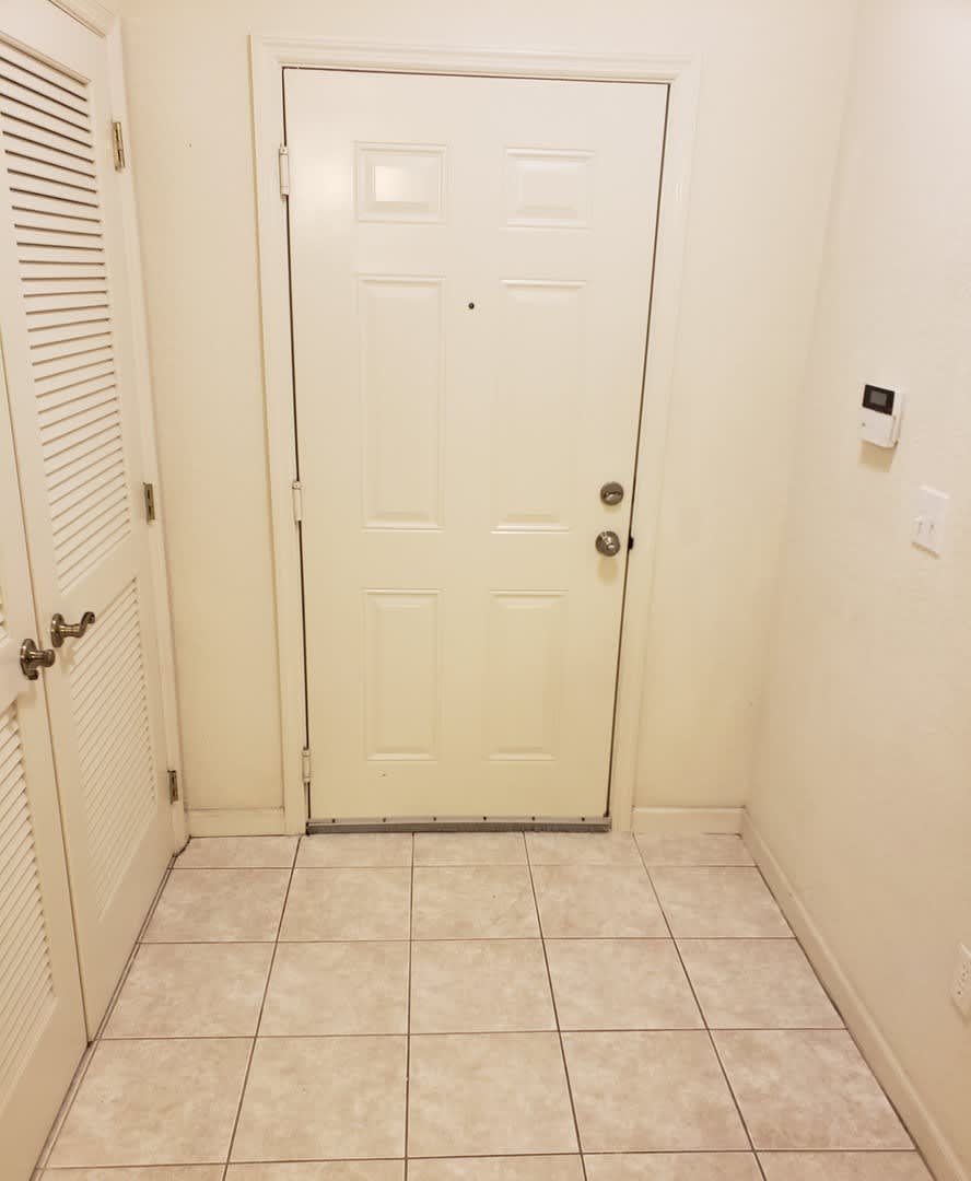 3 Beds 2 Baths Condo – photo 3