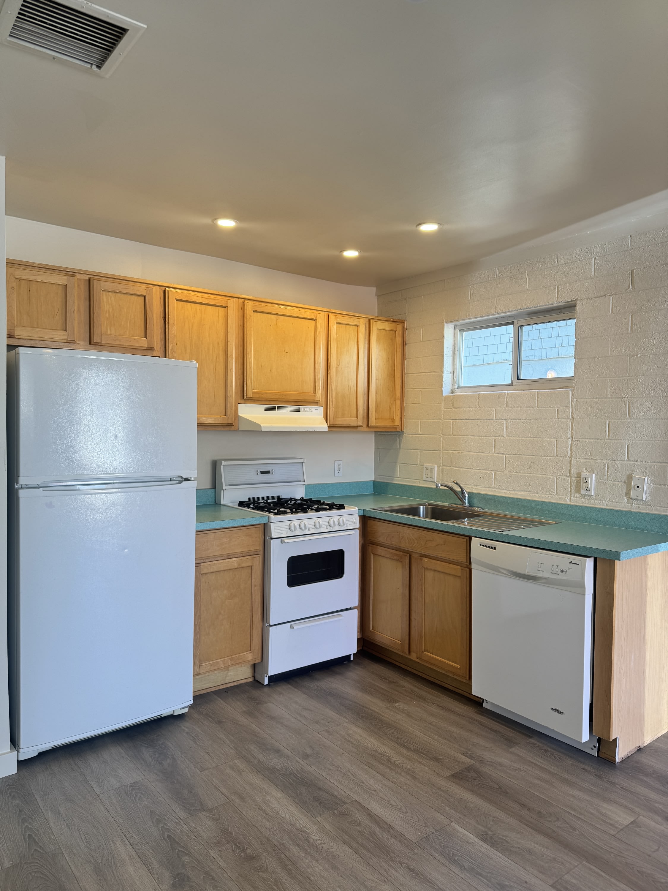 805 E Garfield 3 – photo 4