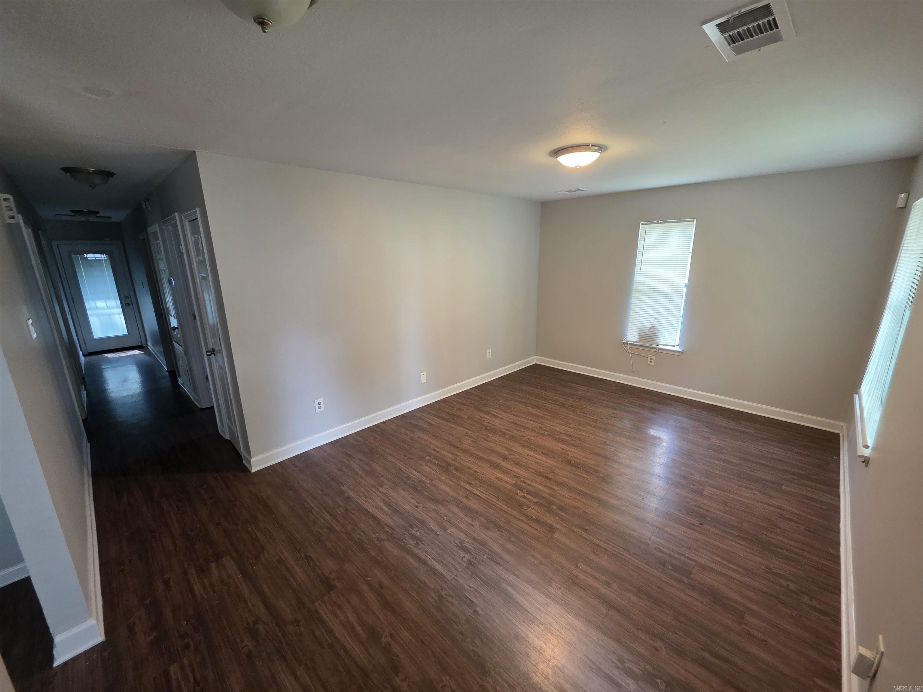 1104 S Park Street – photo 2