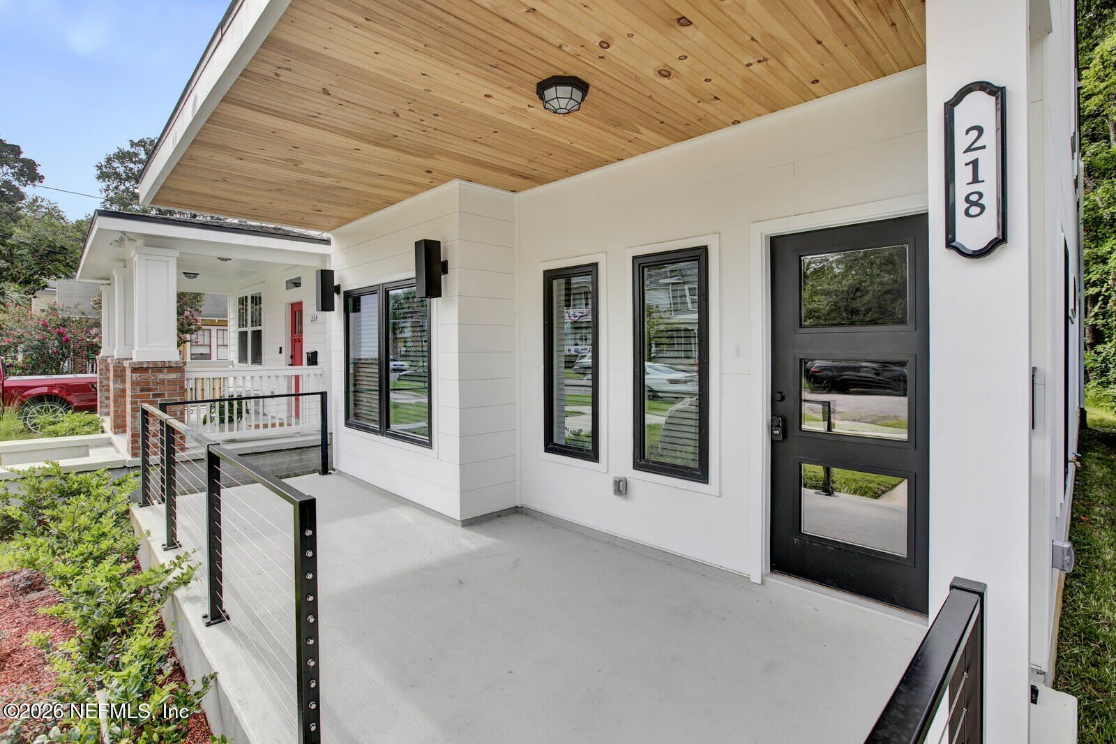 218 E 2ND Street – photo 3