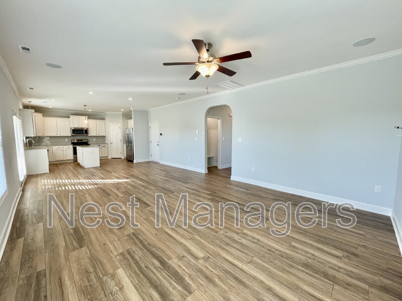 5137 Thruway Road – photo 4